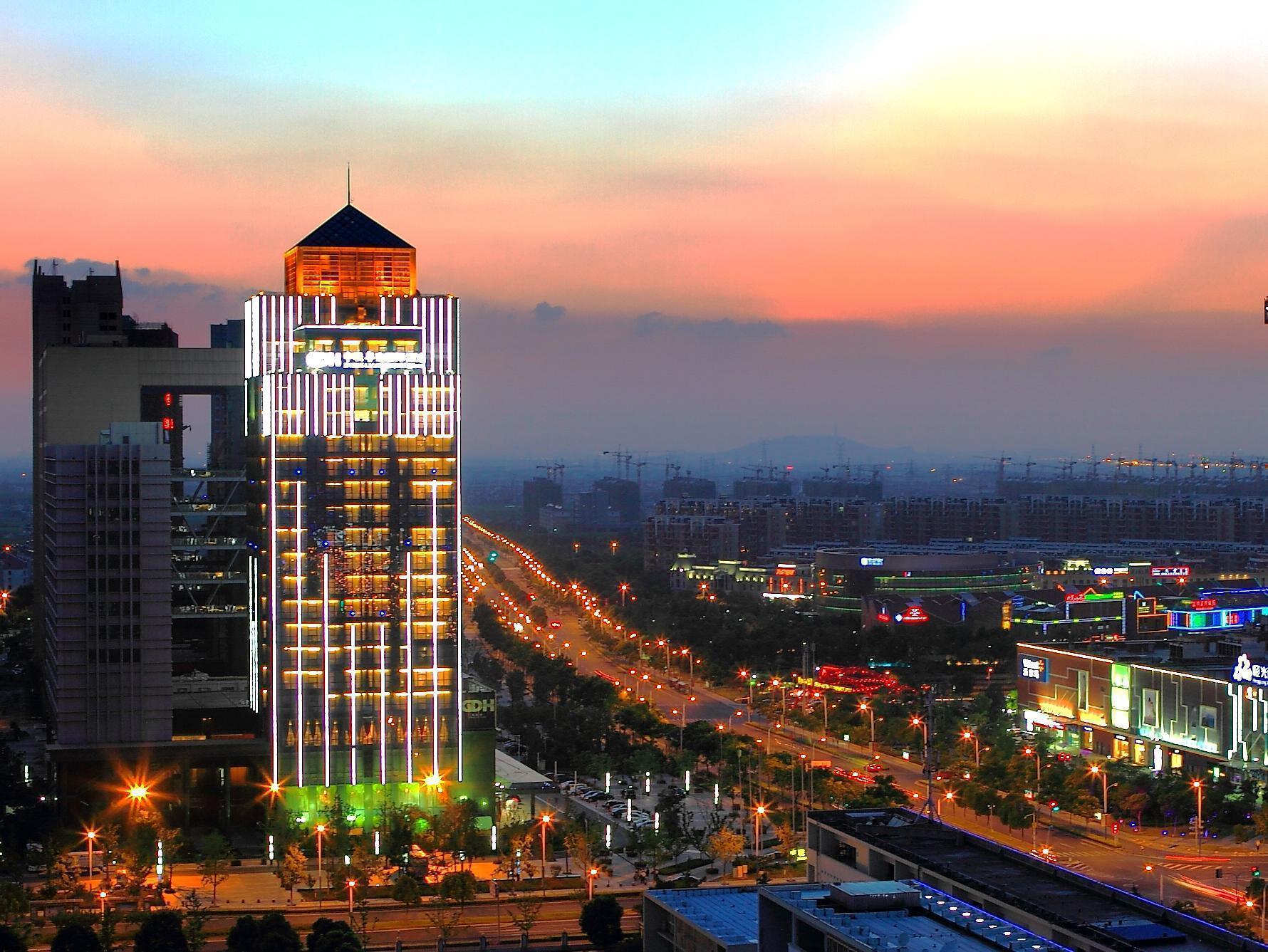 Zhangjiagang Zhonglian Gdh International Hotel Buitenkant foto